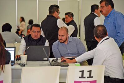 Es un portal de la prehistoria: ingeniero