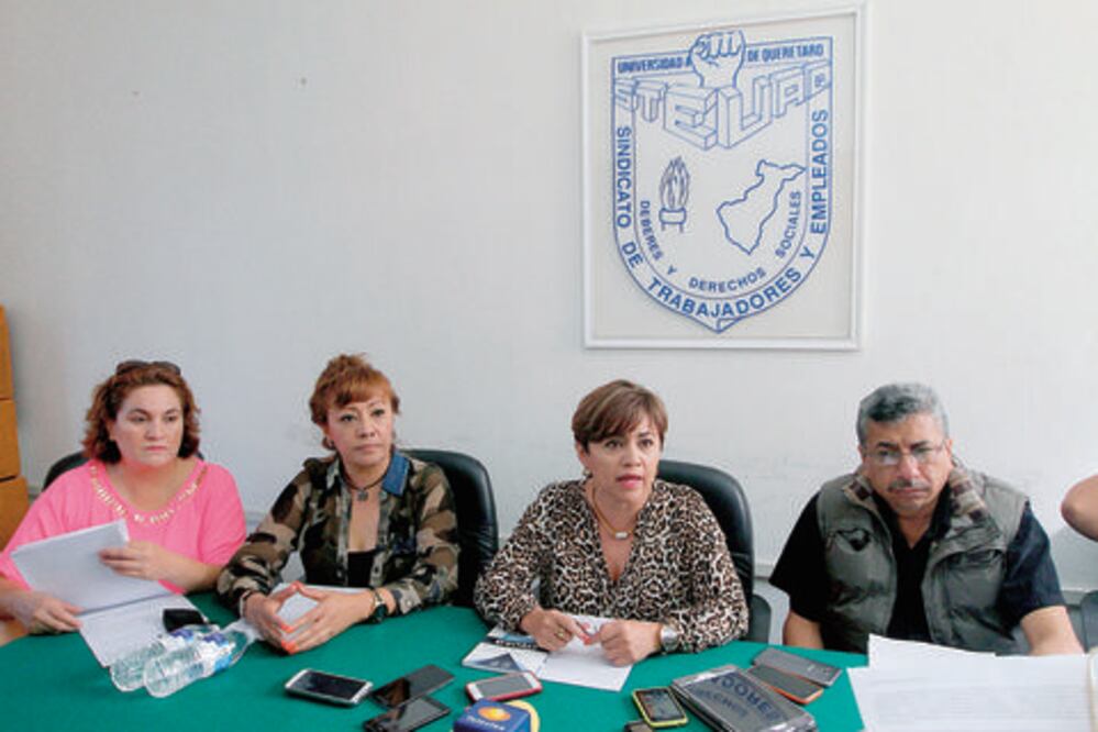 Trabajadores se quejan de la dirigencia del STEUAQ