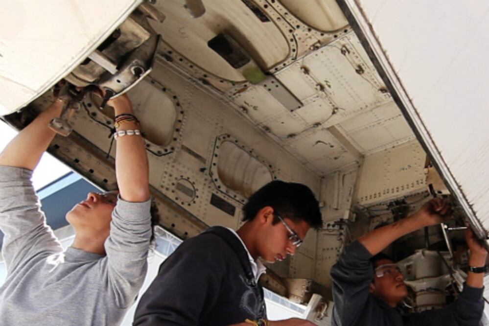 Ven interés extranjero en Universidad Aeronáutica