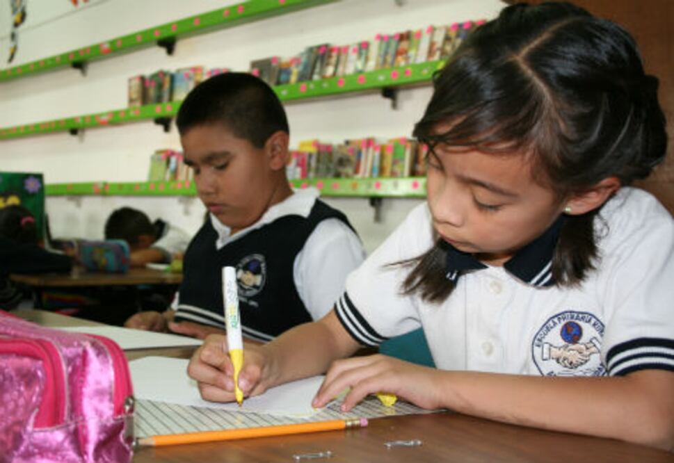 8 mil en Escuela Siempre Abierta 