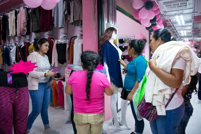 La Plaza Rosa, locatarias piden mayor difusión para sus negocios