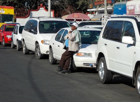 Municipio no puede retirar a franeleros