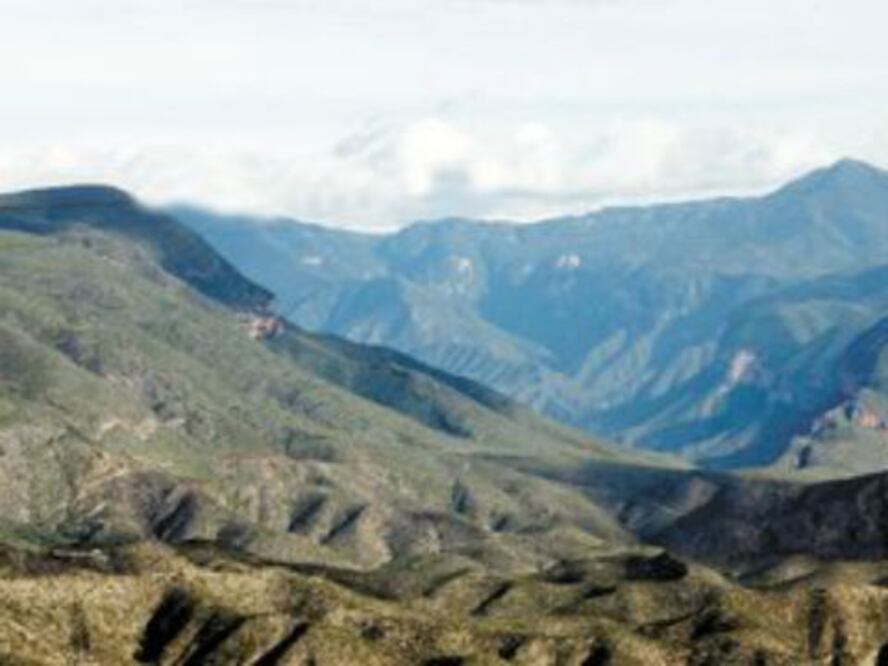 Piden respeto periodistas serranos