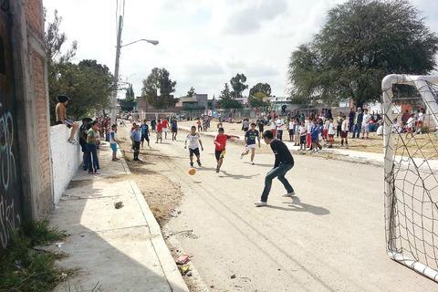 Avanza programa social para SRJ