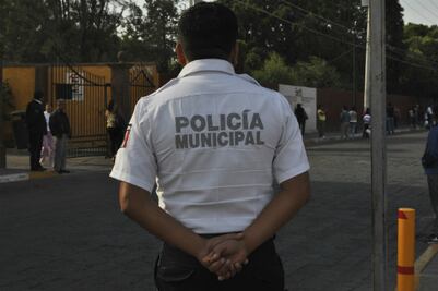 Contrató SJR a policía procesado 