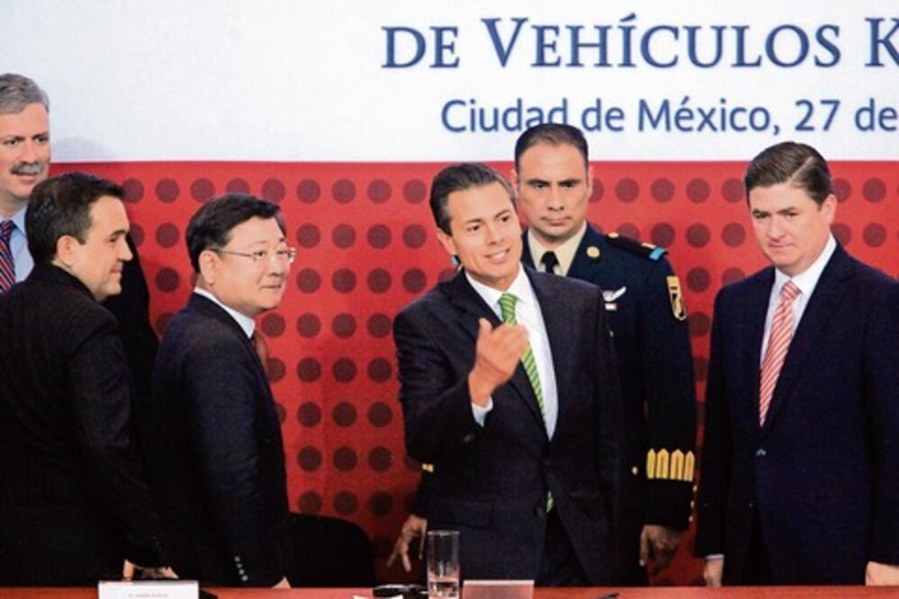 Buscan que EPN inaugure Universidad Automotriz