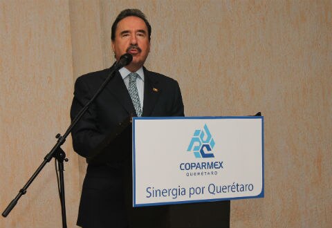 Retrasan reforma al seguro social