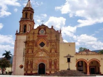 Veneran al Santo Niño de Jalpan