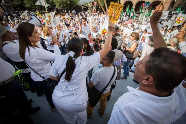 #Crónica|Reclaman derechos laborales en desfile