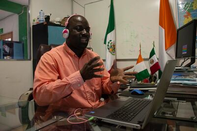 Busca revolucionar a África desde México