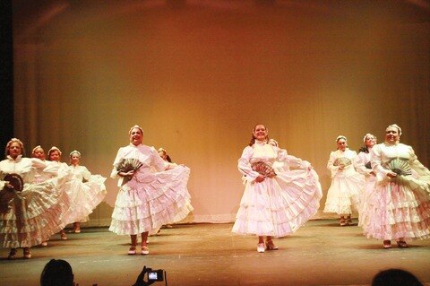 Convoca danza a más de mil bailarines