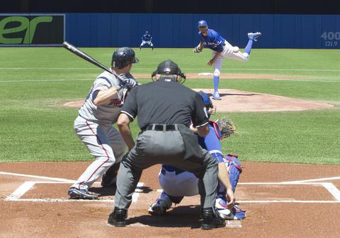 Price tiene estelar debut