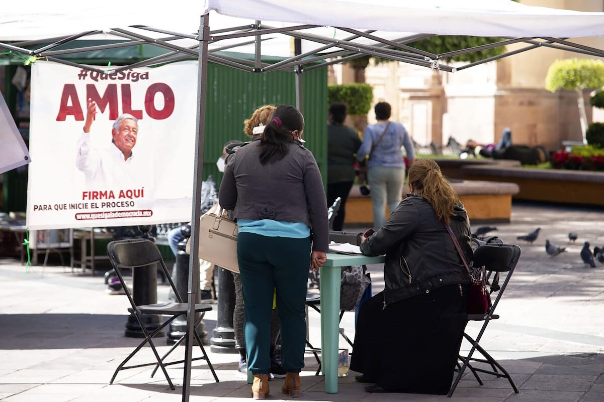 Faltan firmas requeridas en Querétaro para la revocación de mandato