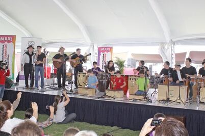 Porras y música avalan el trabajo de la administración