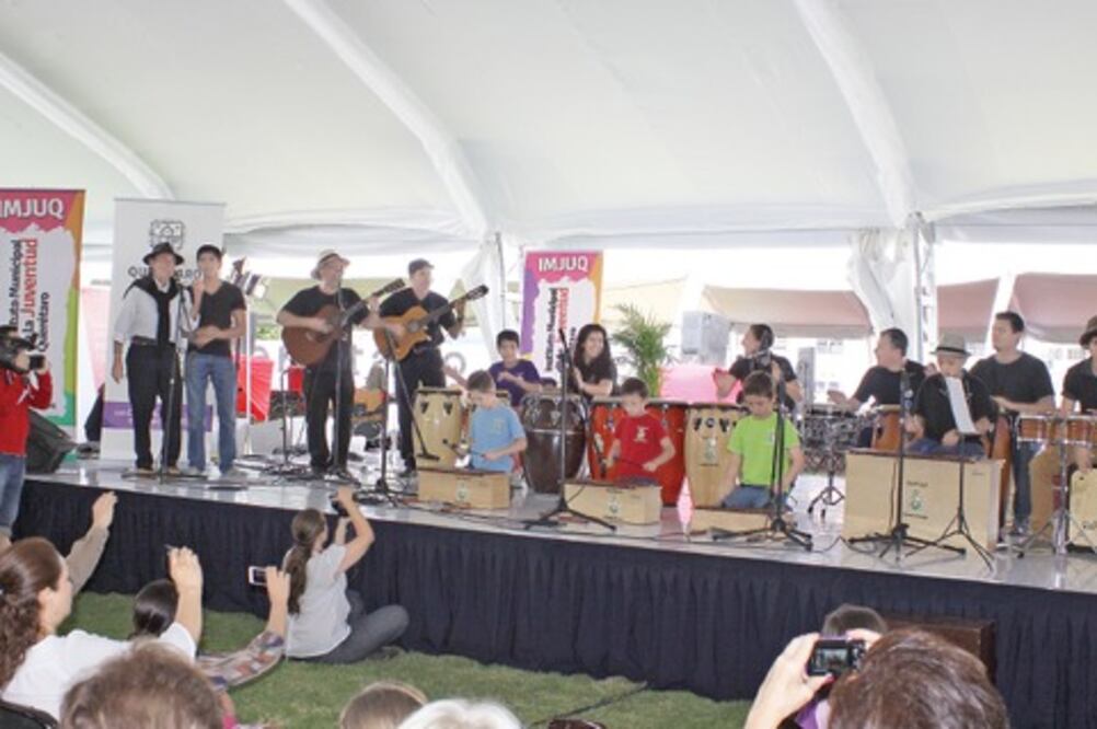 Porras y música avalan el trabajo de la administración