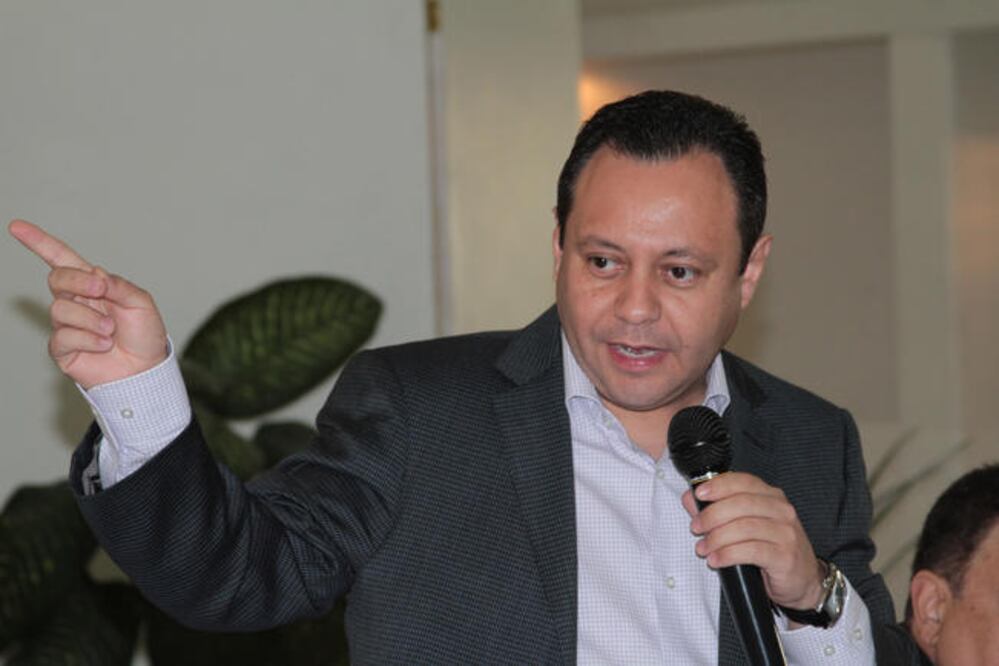 El legislador negó haber tenido diálogo recientemente con el dirigente del PRI, Juan José Ruiz Rodríguez o con Luque Hudson para intentar aclarar la situación (ARCHIVO EL UNIVERSAL)