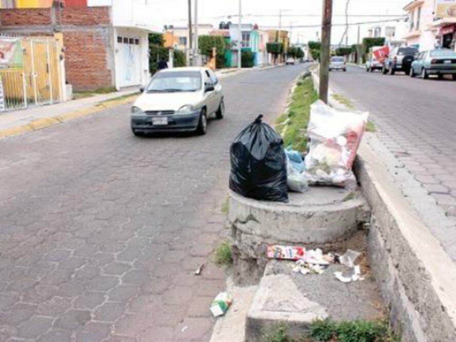 Recolectan basura