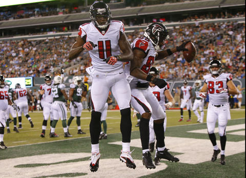 Los Falcons amarran a Julio Jones por 71 MDD