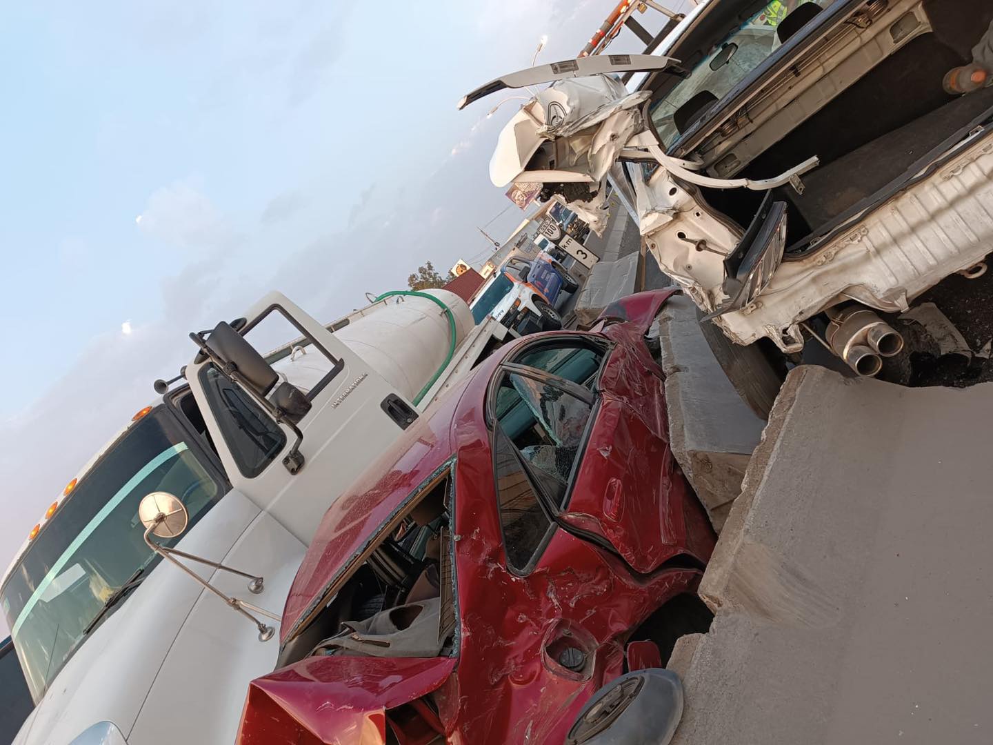 Reportan accidente en la carretera 100, a la altura del Wamerú