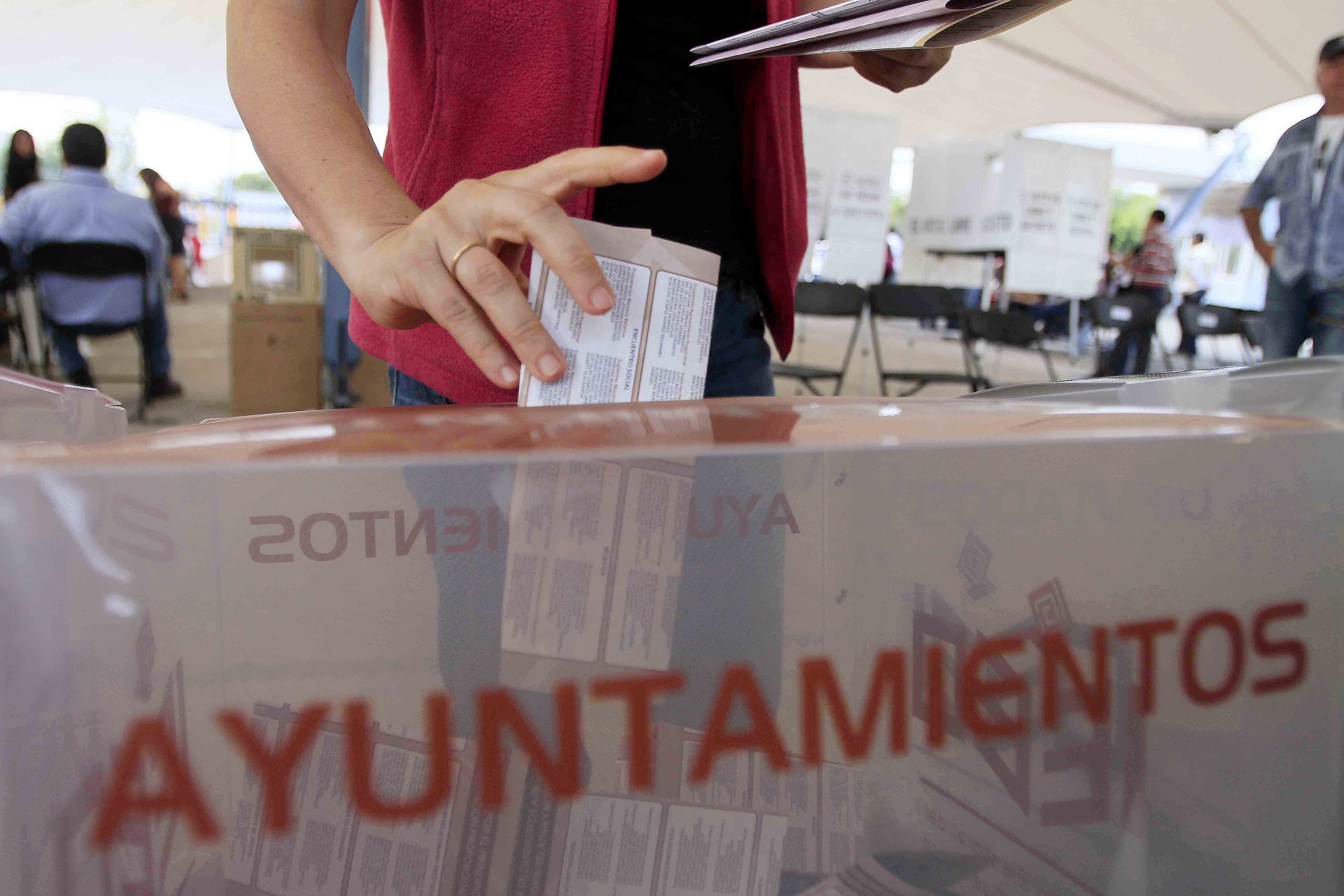 Arrancan campañas con magnos eventos