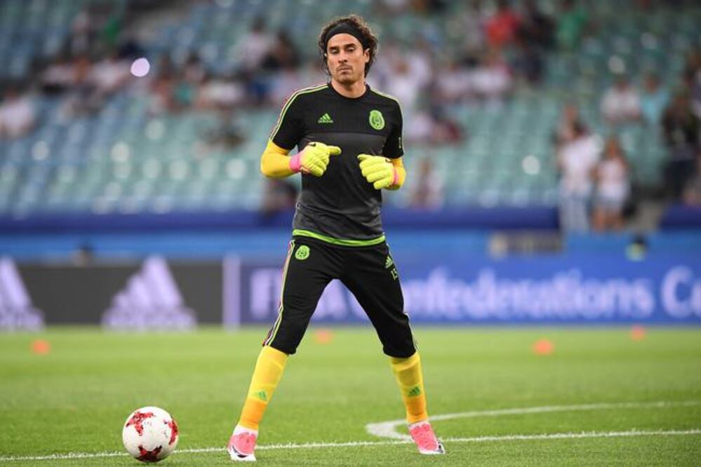 Paco Memo lo tomó como una prueba de lo que será el Mundial. (FRANCK FIFE. AFP)