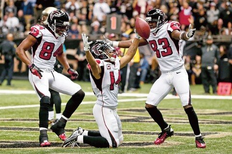 Falcons acaba a los Saints y define su pase
