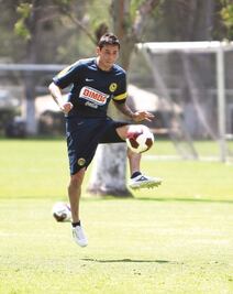 Sambueza, talismán azulcrema que marca diferencia