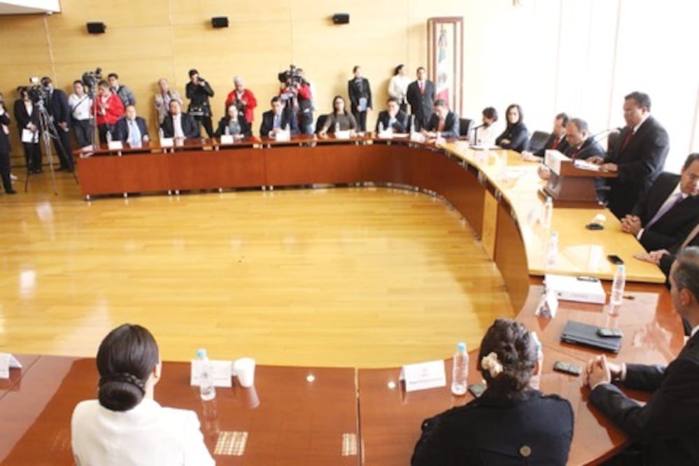 Respaldan regidores a alcalde capitalino