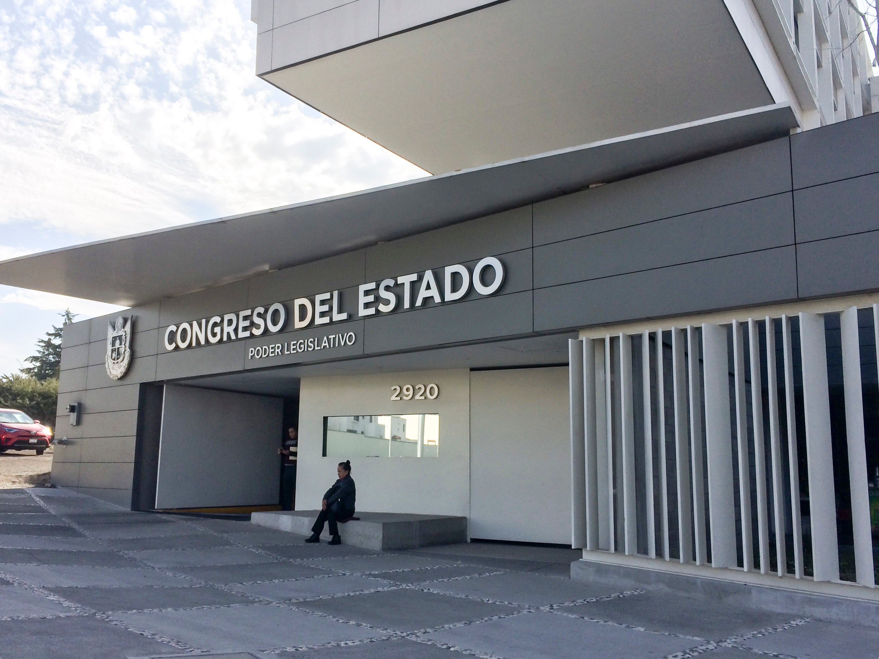 Entregan las carpetas informativas a 59 Legislatura