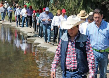 Investigan origen de contaminación en aguas