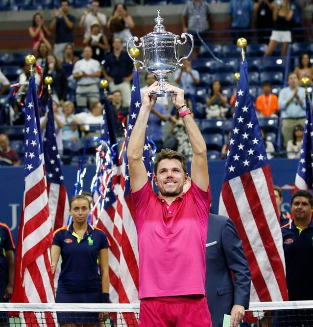 Wawrinka festejó el gran logro en el último Grand Slam del año (JOHN G. MABANGLO. EFE)