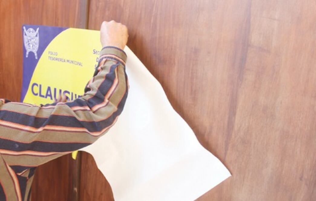 Protección Civil cierra  2  negocios 