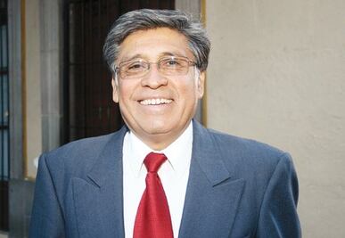 Encabeza El  Marqués juicios en trámite