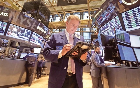 Analistas ajustan PIB de 1.5% a 1.2%