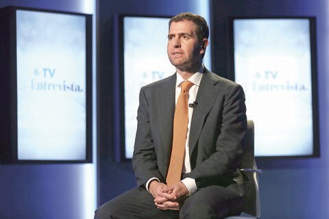 Va por el control sobre federaciones