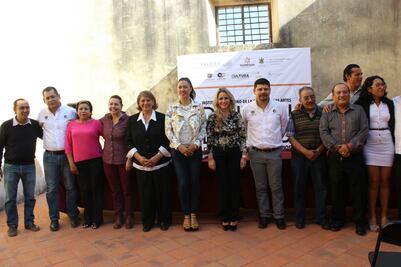 Llevan arte a los mercados