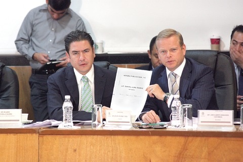 “Bajarán tarifas de luz y gas”