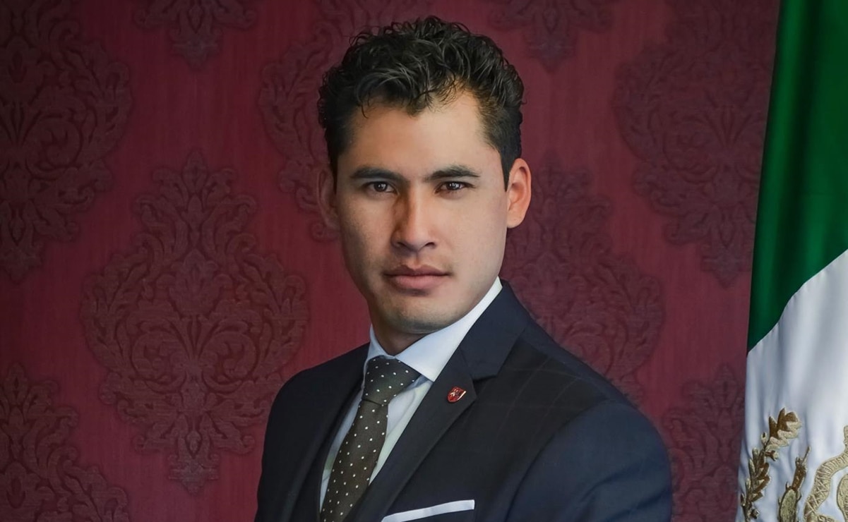 Detienen a exprecandidato de Puebla que exhibió fotos inadecuadas con su hija