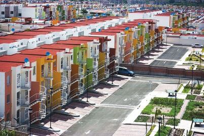Buscan reducir déficit de viviendas 
