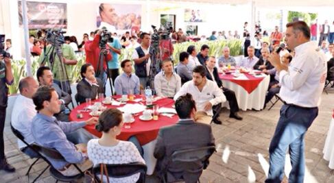 Presenta Pozo su plan de infraestructura