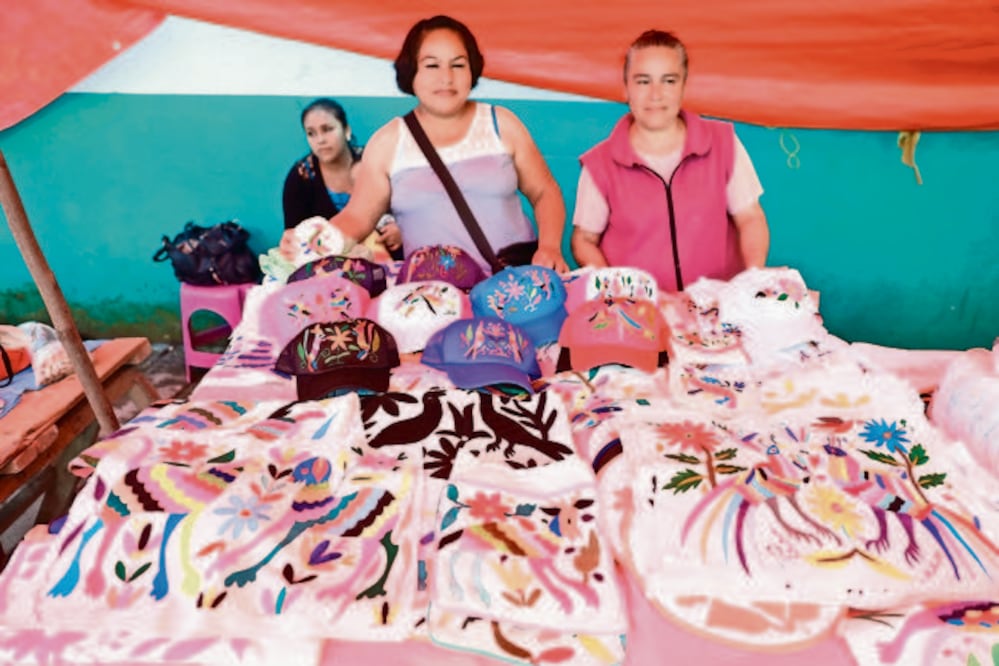Artesanos de Tenango de Doria, Hidalgo, denunciaron a Nestlé México por el presunto plagio de sus diseños (FOTO: ARCHIVO EL UNIVERSAL)