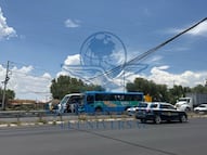 Cables de media tensión colapsan sobre el Libramiento Surponiente y provocan caos vial en Querétaro