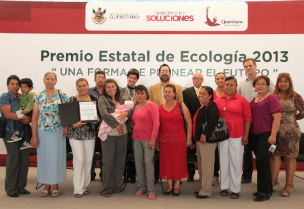 Recibe reconocimiento proyecto de la UAQ