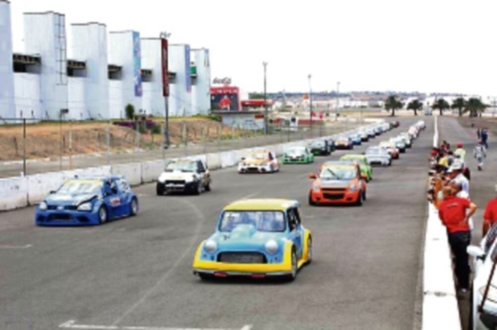 Carreras por aniversario del Querétaro Automóvil Club