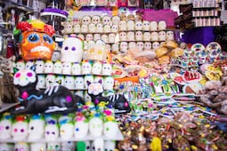 Comercio queretano espera derrama de 850 mdp por festejos del Día de Muertos