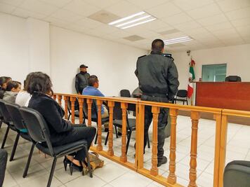 Autoridades quieren ocultar casos de tortura, asegura abogado  