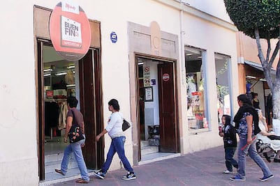 Policías detienen a 71 por el operativo