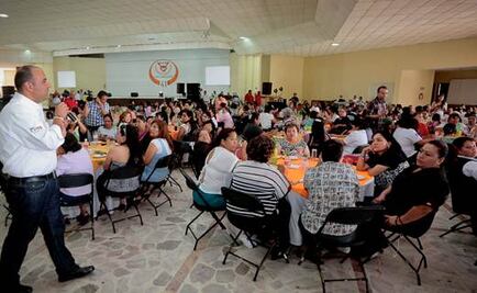 Loyola reconoce a enfermeras