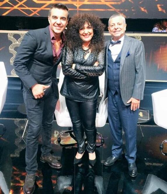 “Parodiando tiene más talento”