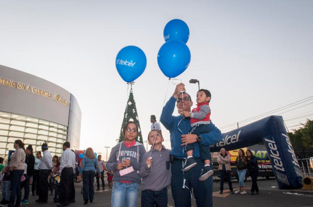 Lo recabado se entregó como donación para ser repartido a cientos de niños que se encuentran en albergues y casas hogar. (FOTOS: RICARDO LUGO. EL UNIVERSAL)
